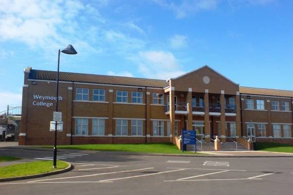 Stredná škola Weymouth college
